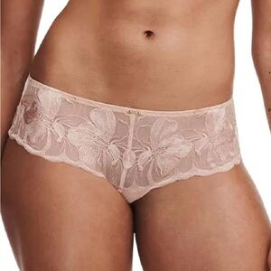 Chantelle Fleus Hipster